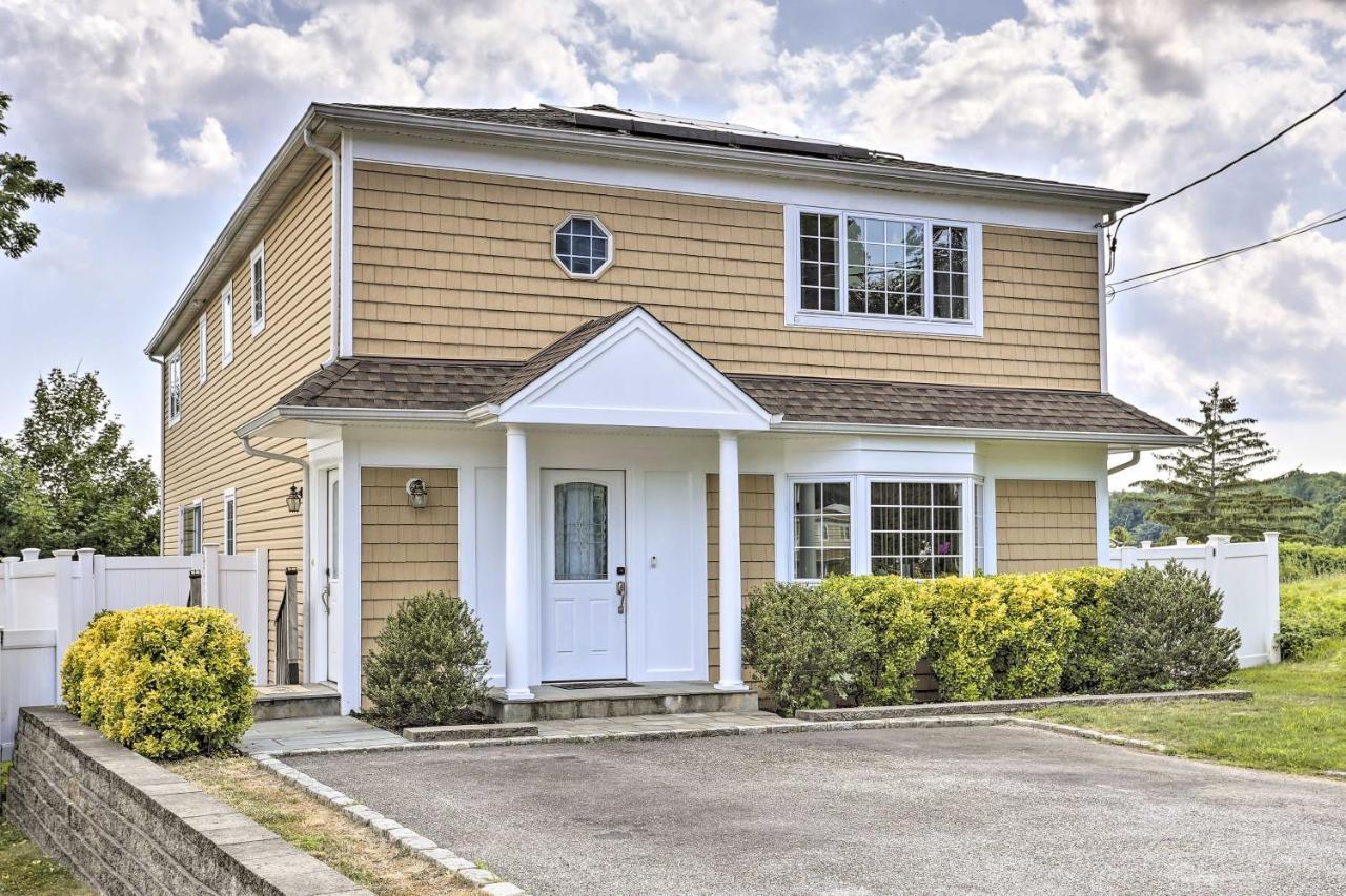 Ideally Located Glen Cove Apartment! Exterior foto